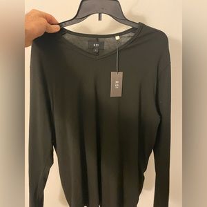Rye 51 Reid Black Longsleeve V-Neck- black